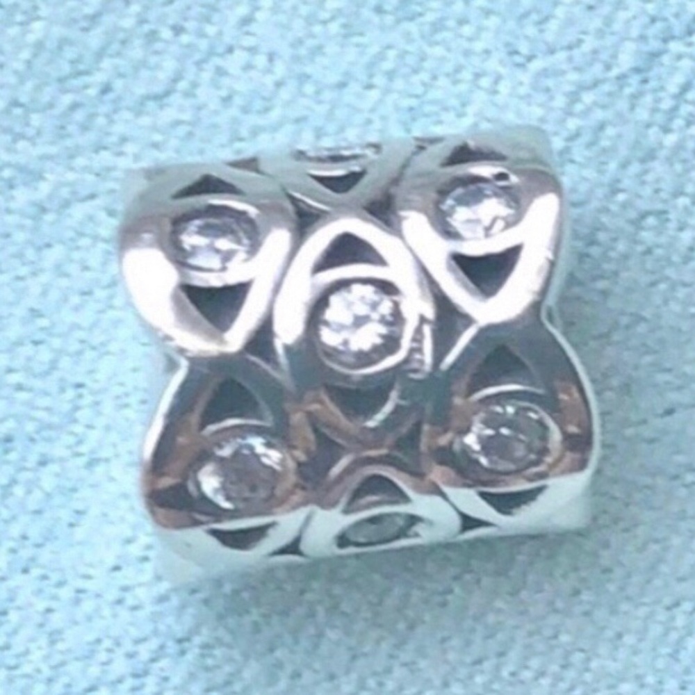 Retired Chamilia bead
